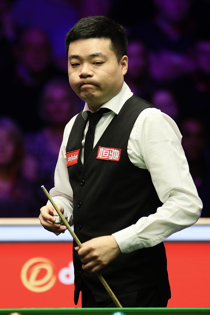 并讨论这一 并讨论这一