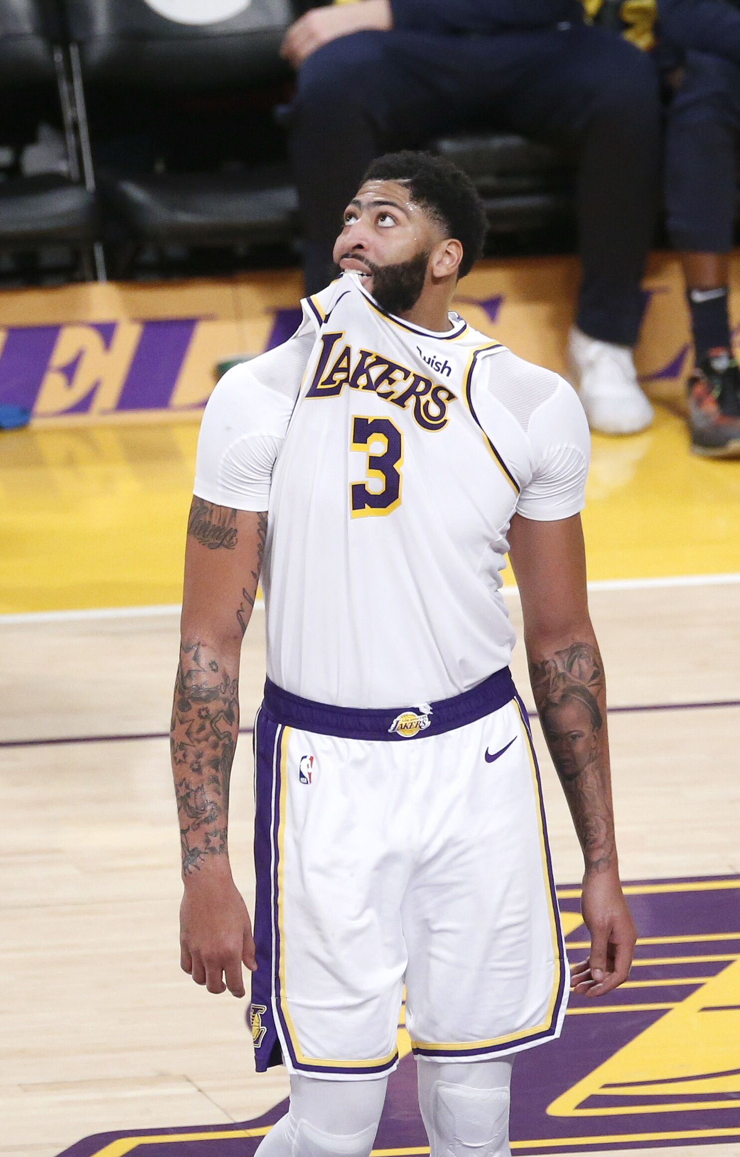 这张渲染图 这张渲染图